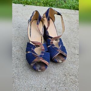Stylish Blue and Brown Women's Sandals